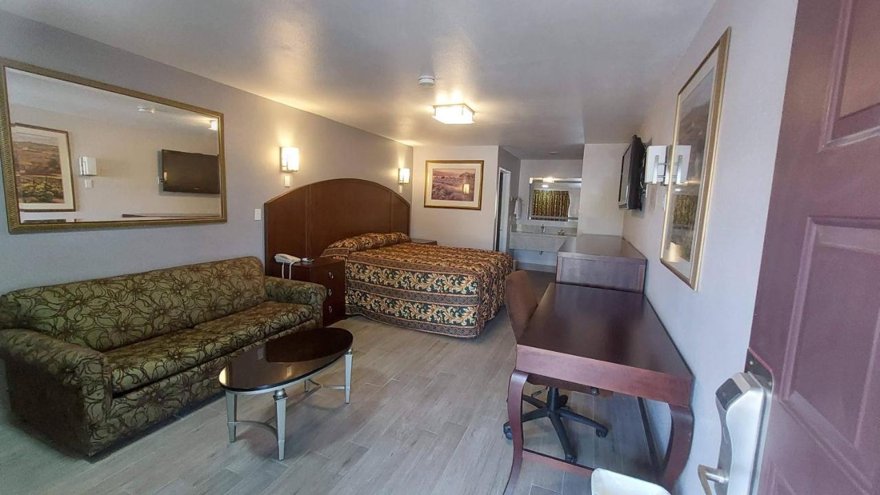 Regency Inn Norco Exterior foto